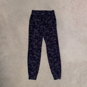 Lululemon Ready to Rulu Jogger